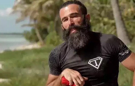 Acun Ilıcalı'ya şiir yazdı!